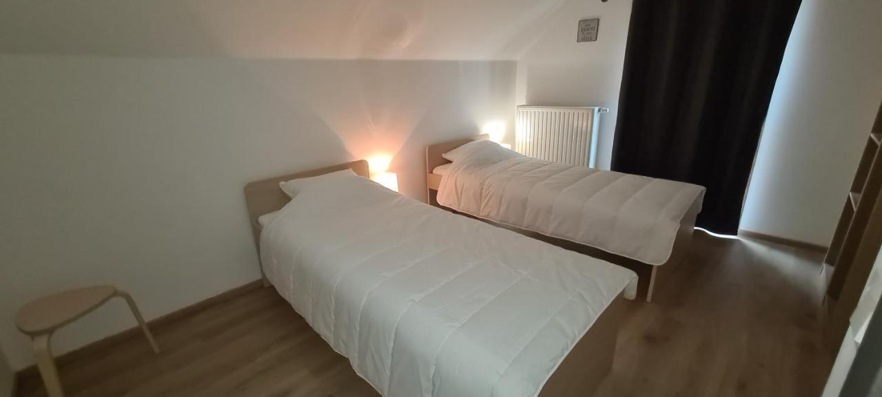 Meubles De Vacances Gite 3 Cles - Les Fres, 4 A 6 Personnes Avec Une Borne Electrique Recharge Voiture Publique Accessible Sur Le Parking Villa Rance Luaran gambar
