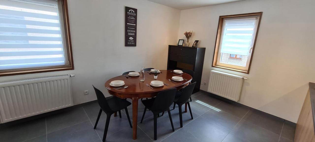 Meubles De Vacances Gite 3 Cles - Les Fres, 4 A 6 Personnes Avec Une Borne Electrique Recharge Voiture Publique Accessible Sur Le Parking Villa Rance Luaran gambar