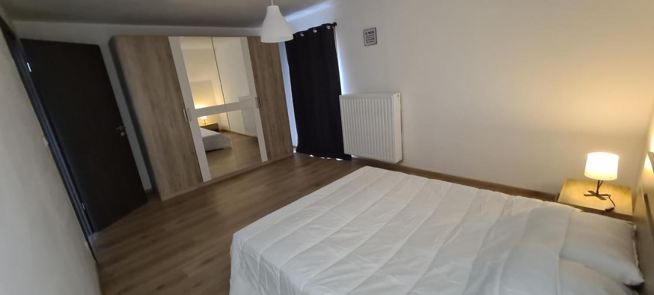 Meubles De Vacances Gite 3 Cles - Les Fres, 4 A 6 Personnes Avec Une Borne Electrique Recharge Voiture Publique Accessible Sur Le Parking Villa Rance Luaran gambar